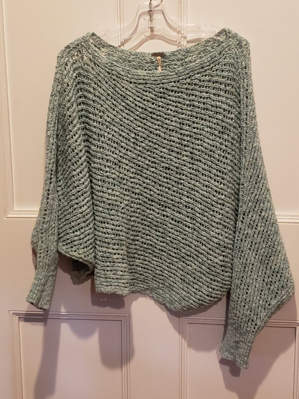 Free People seafoam green batwing cropped sweater